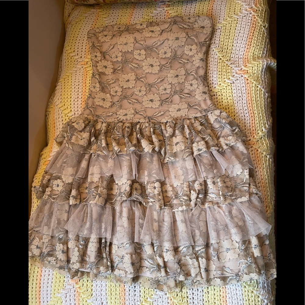 Strapless Floral Mini Dress, Small.
